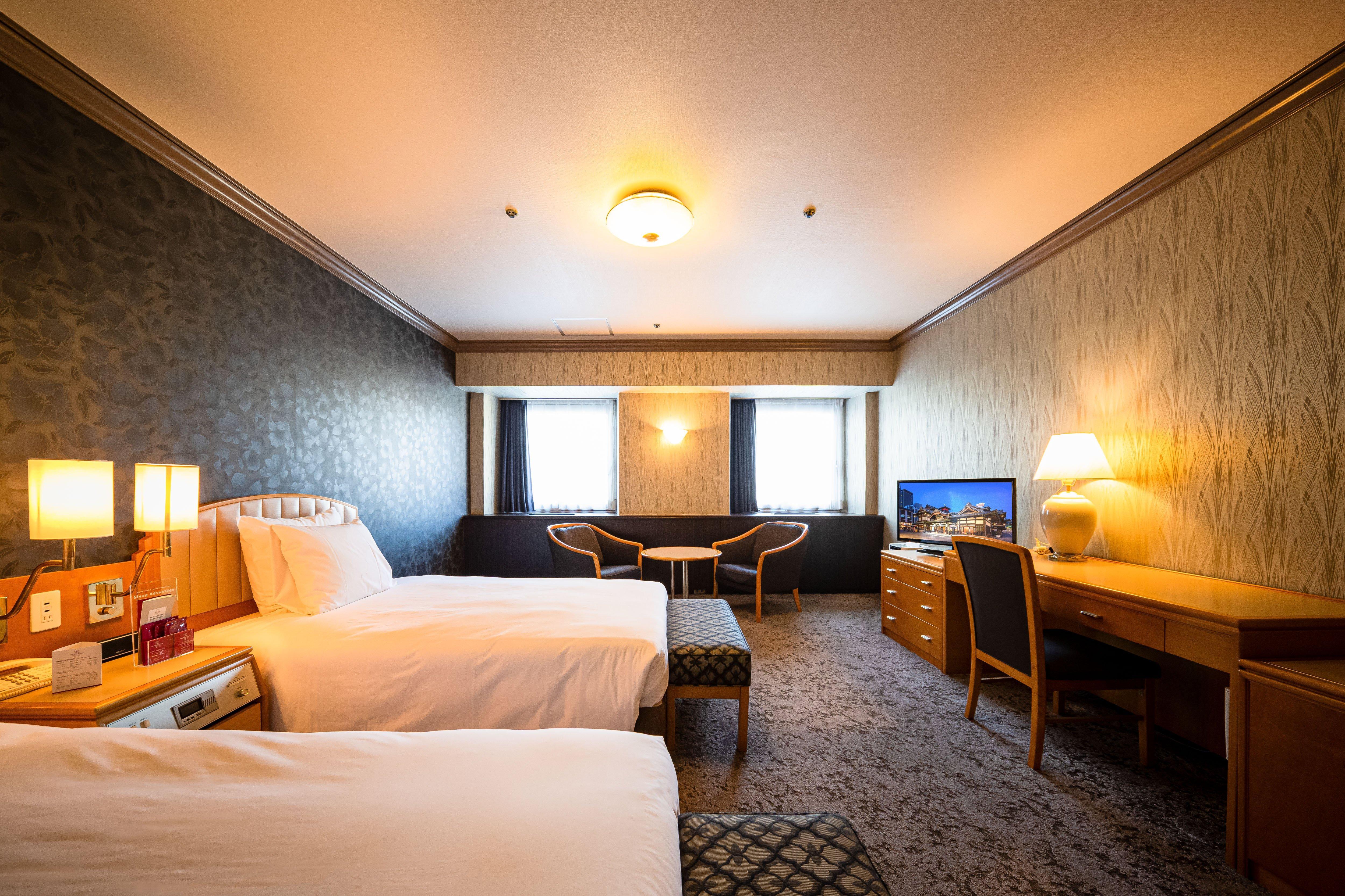 Ana Crowne Plaza Matsuyama By Ihg Hotel Екстериор снимка