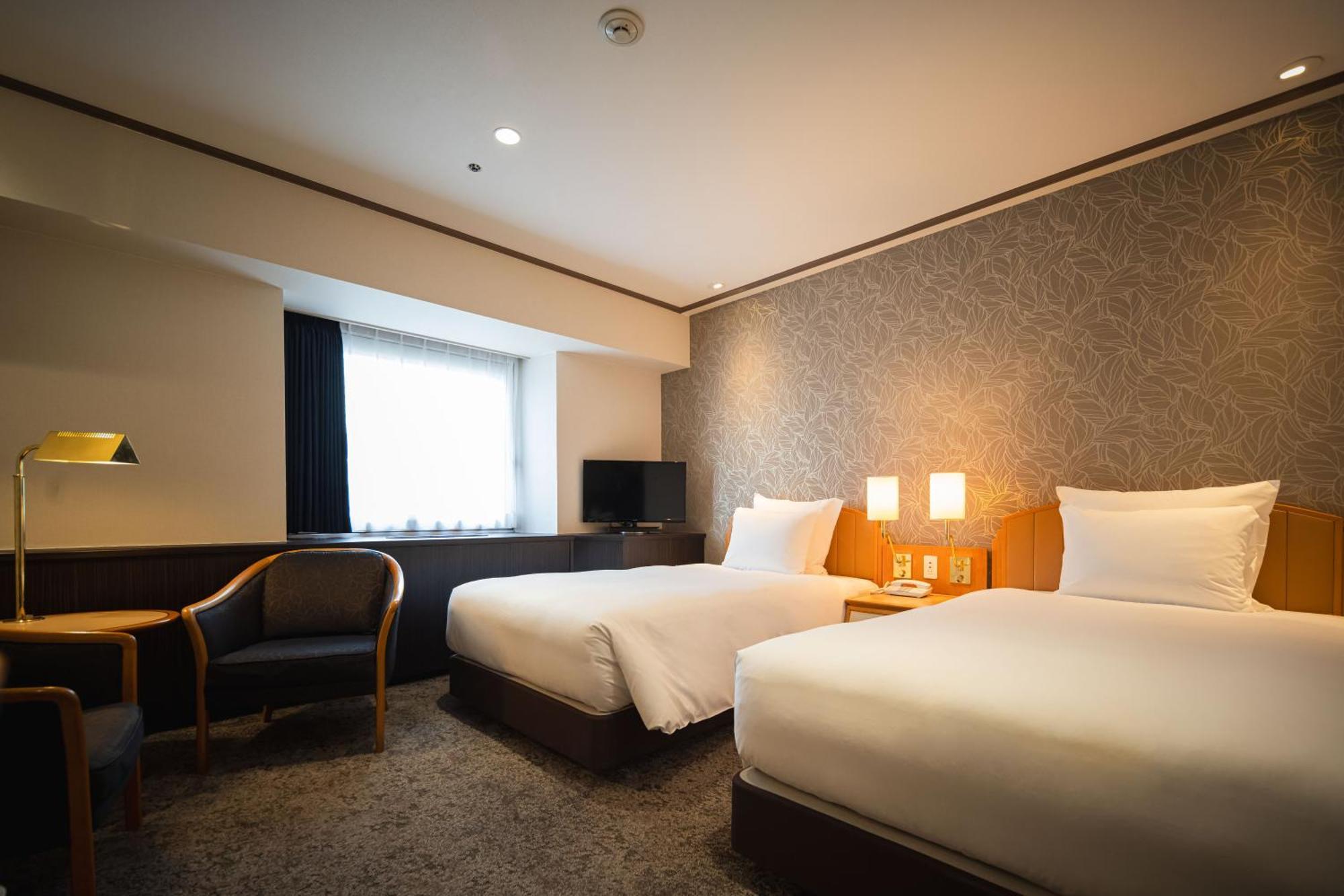 Ana Crowne Plaza Matsuyama By Ihg Hotel Екстериор снимка