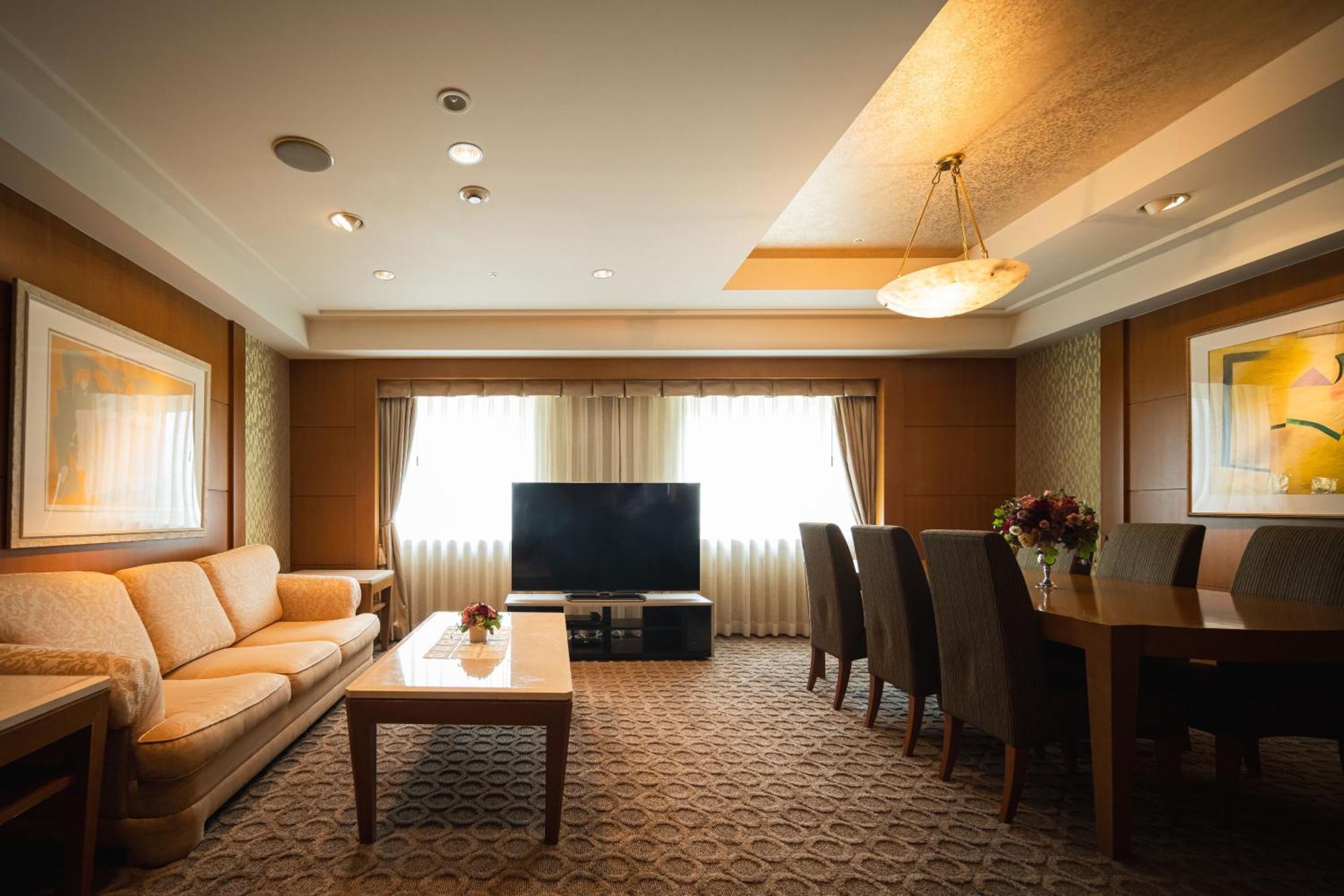 Ana Crowne Plaza Matsuyama By Ihg Hotel Екстериор снимка